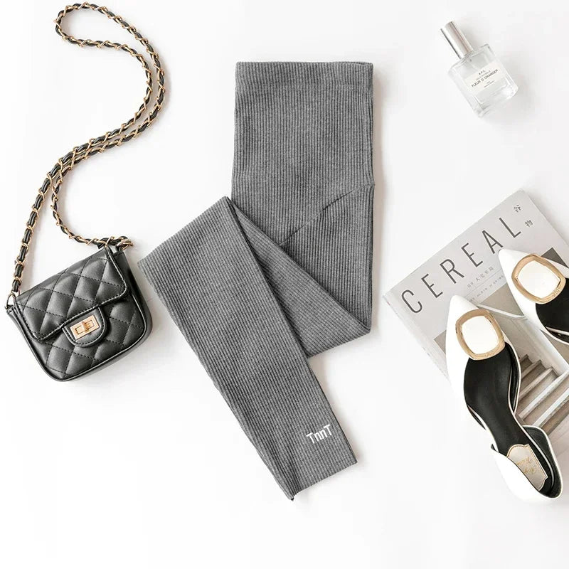 Leggings Maternità Comodi e Stilosissimi. Il Tuo Compagno Perfetto Durante la Gravidanza!