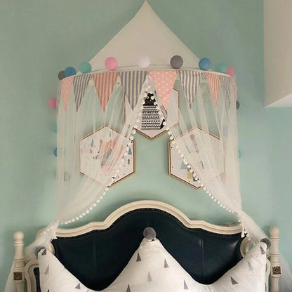 Un Rifugio da Favola: Tenda Camera da Letto per Bambini con Baldacchino Pieghevole.