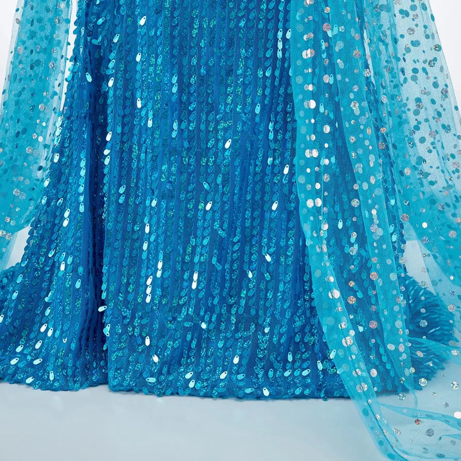 Vestito Halloween. Abito da Principessa Elsa Blu con Paillettes.