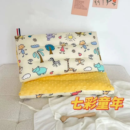 Cuscino Morbido per Neonato in Velluto