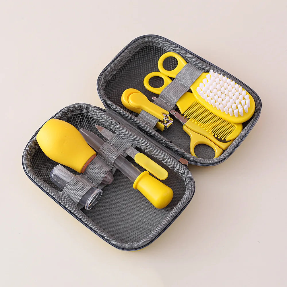 Set di Cura per Bambini 8/13 Pezzi.  Kit Completo con Aspiratore Nasale, Forbici per Unghie.