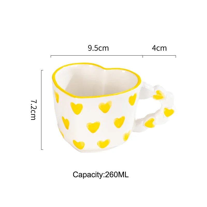 Tazza a Forma di Cuore con Piattino. Tazza in Ceramica Dipinta a Mano per Caffè o Tè