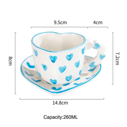 Tazza a Forma di Cuore con Piattino. Tazza in Ceramica Dipinta a Mano per Caffè o Tè