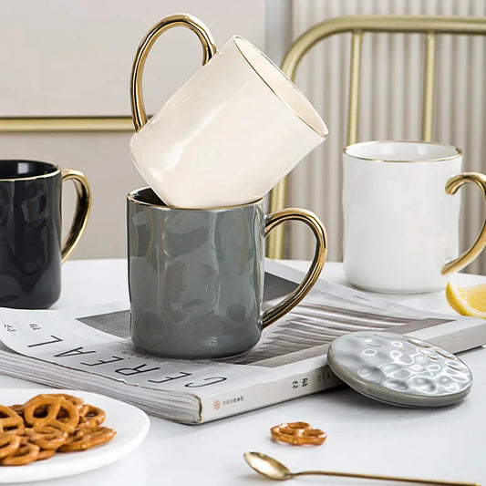 Tazza in Ceramica 400ml con Bordo Dorato. Stile Nordico Elegante per Caffè, Tè o Latte