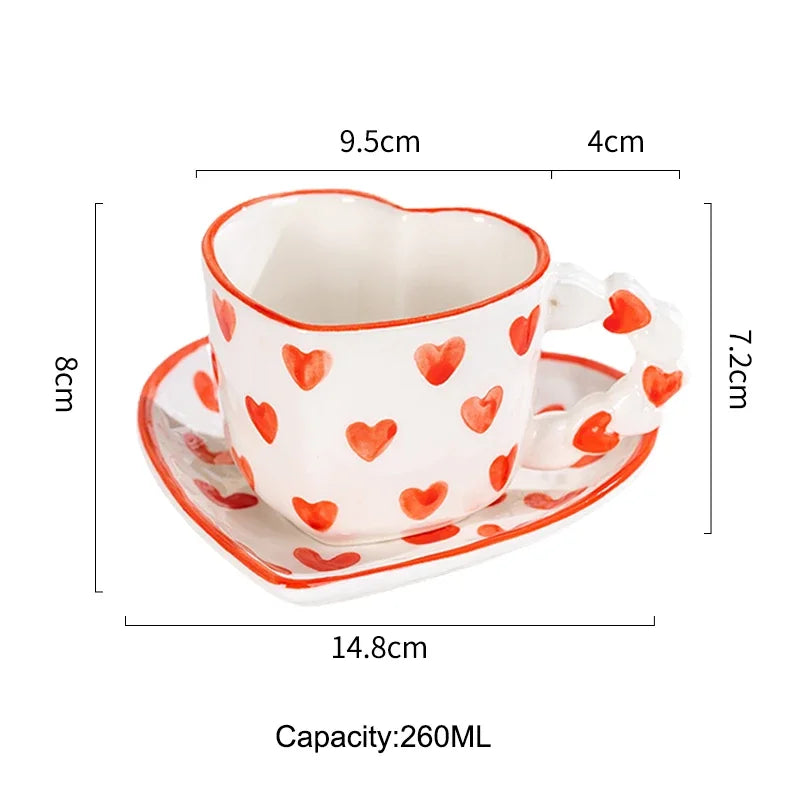 Tazza a Forma di Cuore con Piattino. Tazza in Ceramica Dipinta a Mano per Caffè o Tè