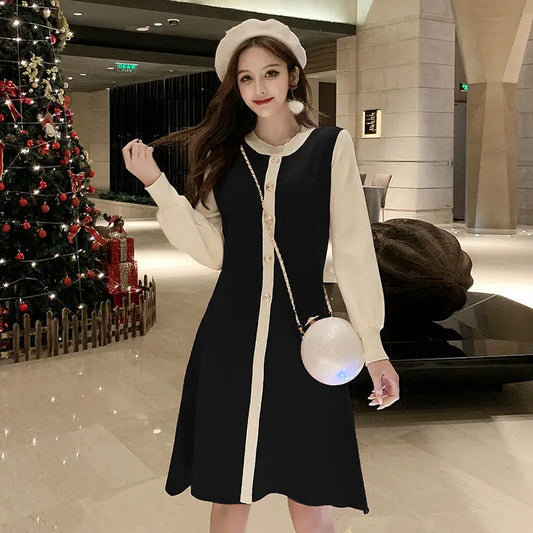 Vestito Premaman Elegante in Stile Francese. Comfort e Raffinatezza per Ogni Mamma