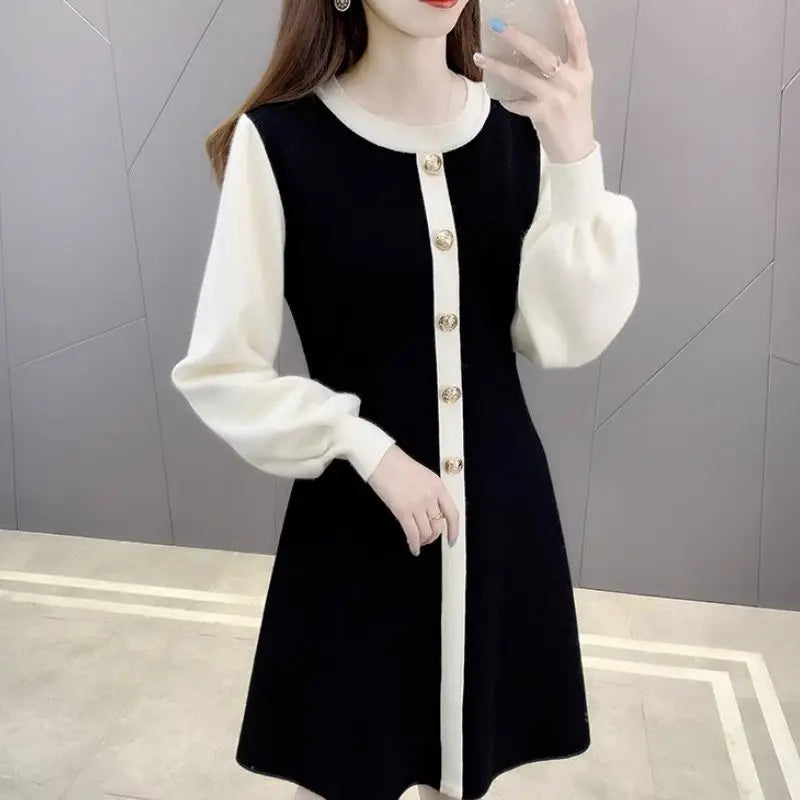 Vestito Premaman Elegante in Stile Francese. Comfort e Raffinatezza per Ogni Mamma