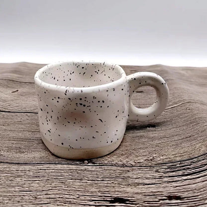 Tazza in Ceramica con Manico ad Anello. Stile Coreano con Design a Spruzzi Artistici